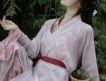 Chinese-Style Cheongsam in Summer:Embracing the Ethnic Charm