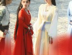 The Charm of Cheongsam-Style Blouses:A Closer Look into Traditional Chinese Fashion