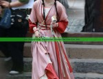 The Elegance of Cheongsam Women:The Low-Cut Slit