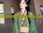 The Charm of Cheongsam Overcoat:A Fashionable Blend of Traditional Elegance and Modern Style