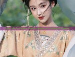 Little Girl in Summer Hanfu:A Glimpse of Traditional Elegance
