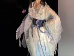 Wang Lus Hanfu Fashion:Exploring the Allure of Traditional Chinese Clothing