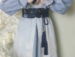The Charm of Little Green Plums in Traditional Chinese Hanfu Fashion