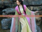 Korean Schoolgirls Embrace of Traditional Hanfu at Age 12