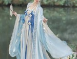 The Rise of the Hanfu Shirts:The Enchanting Fashion of the Modern Han女装衬衫
