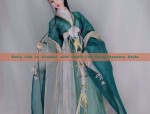 Traditional Hair Combs and Ancient-Style Hanfu for Students:A Guide to Cultural Headwear