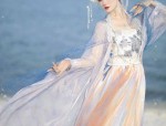 The Revival of Hanfu:Late-Blooming Elegance in Modern Times