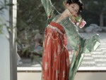 The Splendor of Southern Orange-Styled Hanfu:Embracing Traditional Chinese Elegance