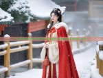 Traditional Hanfu Workwear:Exploring the Evolution of Ancient Costume in Modern Workplaces