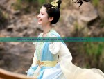 Elegant and Chic:The Allure of the Koo-Koo Horseface Skirt