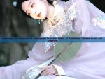 Embracing the Seduction of Cheongsam:The Erotic Charm of Traditional Chinese Dress and its奶牛效应