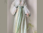 The Rise of Hanfu Style:Exploring the Fashionable Hangout of Hanfu Strappy Tops with Outer Layers
