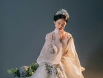 The Art of Pairing Qipao with Coats:A Guide to Traditional Elegance