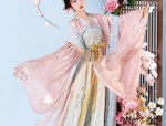 The Evolution of Hanfu:The Rise of the Main Waistband and its Swaying Charm
