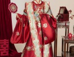 Reimagining the Classic Cheongsam Two-Piece Set in Retro Style