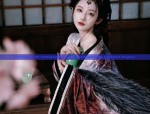 Reinventing the Cheongsam for Young Girls:Modernized Traditional Elegance
