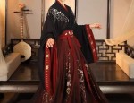 The Rise of Casual Hanfu:Fashion Meets Traditional Chinese Culture