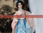 The Mamen Skirt and its Complement:The Hair Ornament of the Horseface Plume