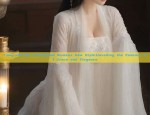 Mini New Chinese Cheongsam:The Rise of the New Style for the Modern Petite Dame