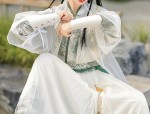 Children in Chinese Ethnic Style:The Enchanting Revival of Hanfu Fashion