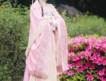 Childrens Qipao:A Fairy-like Expression of Cultural Elegance