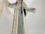 Wang Lus Hanfu Fashion:Exploring the Allure of Traditional Chinese Clothing