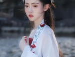 Elegant Cheongsam Tradition in Suzhou:A Photographic Journey