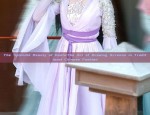 The Splendid Beauty of Hanfu:The Art of Drawing Screens in Traditional Chinese Fashion