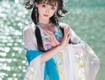 Daily Life in Hanfu:A Closer Look at Traditional Chinese Fashion