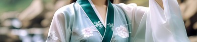 The Allure of Ninis Qipao:A Journey into the Traditional Chinese Elegance