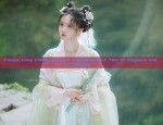 Qipao Maternal-Child Cosplay:Embracing Tradition in Mother-Daughter Bonding