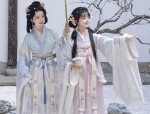 Womens Tang-Style Spring and Autumn Costumes:A Blend of Tradition and Modernity