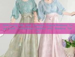 Embracing the New Chinese Vogue:Womens Tang-Style Traditional Fashion with Modern Twist