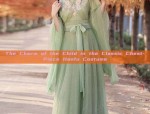The Charm of the Child in the Classic Chest-Piece Hanfu Costume