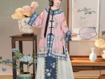 Enhanced Silk Quality of Cheongsam for Summer Comfort