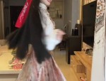 Traditional Tang-Style Womens Autumn Fashion in Chinese Vogue