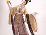 The Splendor of Hanfu:The Red Charm of Jin-Jin Dynasty