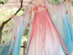 Luxurious Silk Cheongsam Skirts:A Closer Look into Elegance and Quality