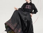 Miniature Figures Embracing the New Chinese Style Cheongsam for Autumn-Winter