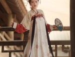 Plus-Size Traditional Chinese Fashion:The Evolution of Hanfu for Curvier Women