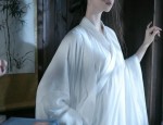 The Enigma of White Silk Silver Horseface Skirt:A Tale of Elegance and Tradition