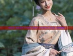 Chahanfu Fashion:Purple Fox Style of Chen Qianqian