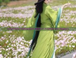 The Enchantment of Ancient Princesses:The Cultural Significance of Hanfu Costumes for Little Girls