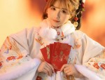 The Rise of Qingluan Language and the Revival of Hanfu Fashion