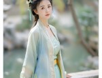 The Splendor of Huaquege:The Equestrian Skirt with a Cultural Twist