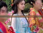 Summer Elegance with the Mamen-Style Skirt and Its Silk纱裙