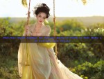 Engaged in Elegance:The V-neck Cheongsam as a Symbol of Love