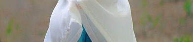 Summer Commuting in Light Hanfu:The Rise of Chinese Elements in Casual Fashion