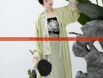 Chinese-Style Reimagined Cheongsam for Children in Autumn Winter