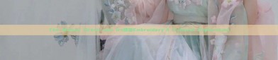 The Mamen Dress and its螺钿Embroidery:A Cultural Exploration